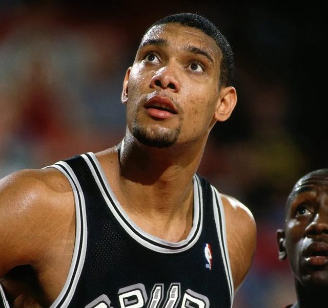 从争议中起 从争议中起